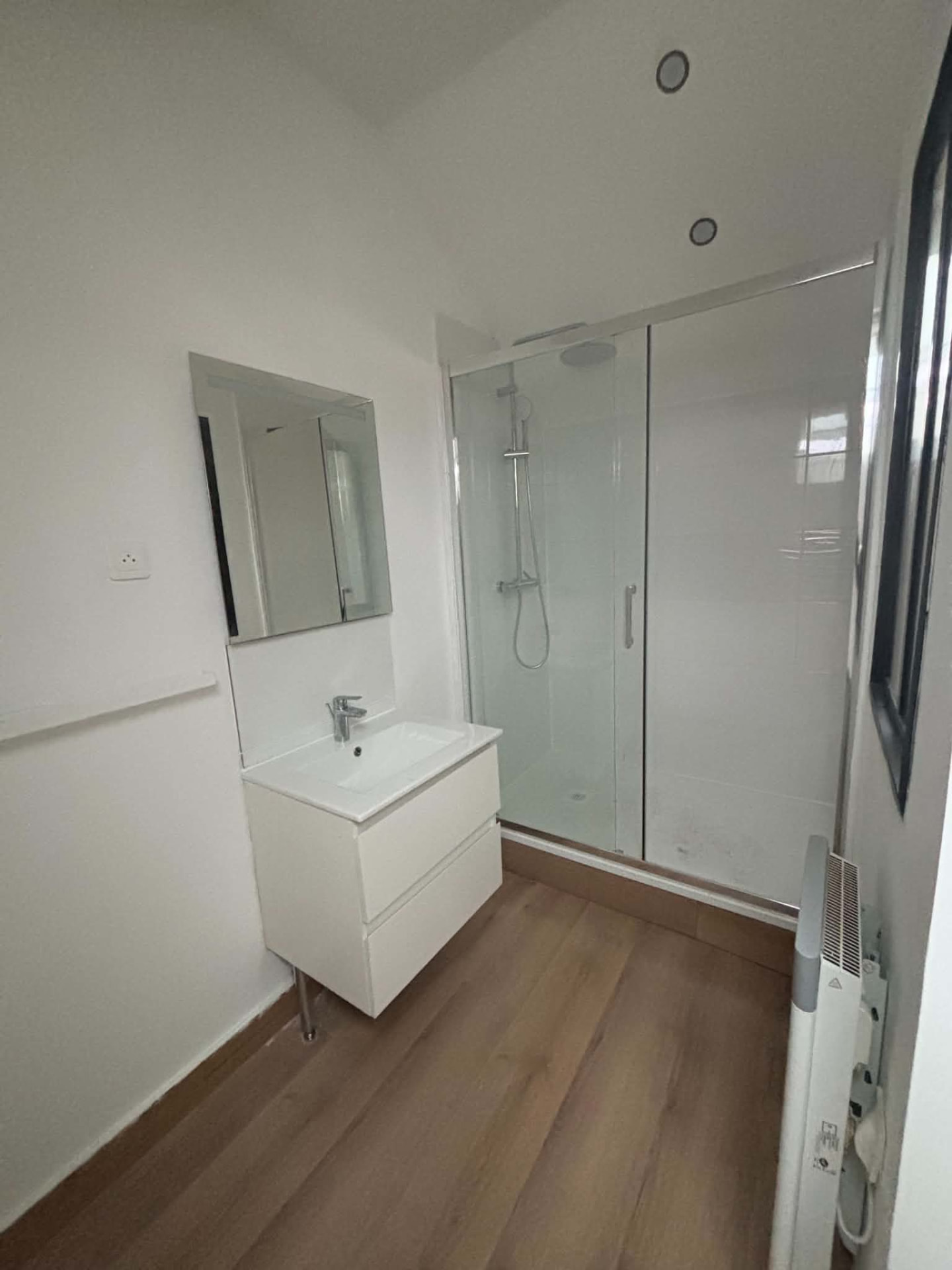Rénovation salle de bain — APRÈS